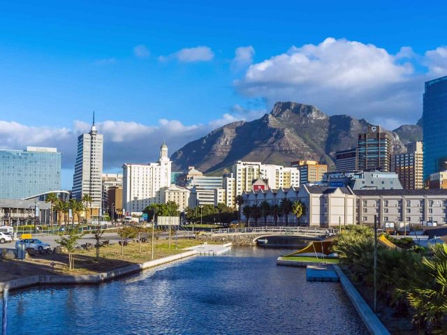 https://aerholidaysinfra.com/wp-content/uploads/2018/08/post_capetown_02-640x480.jpg