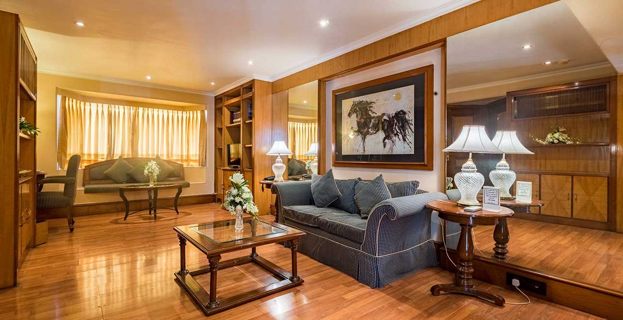 Parle International Hotel